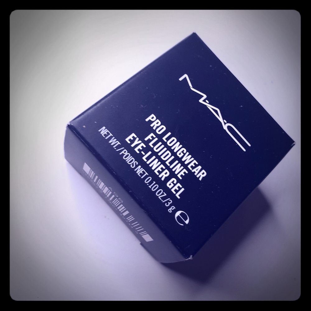 MAC Gel Eyeliner SOLD